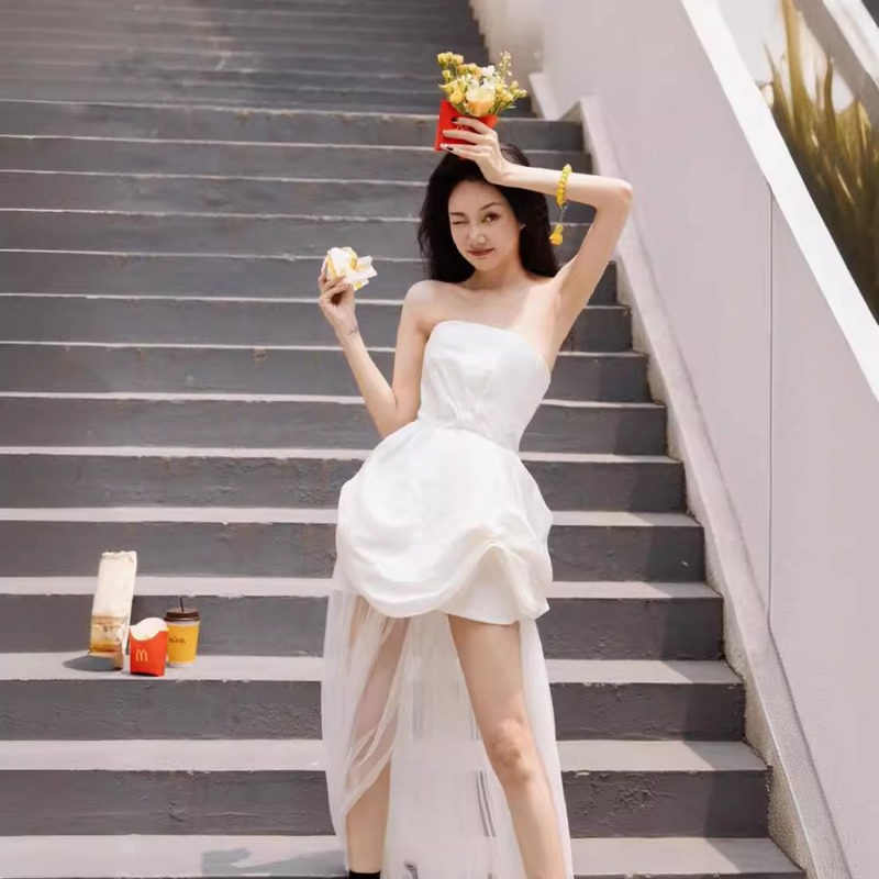 French White Strapless Morning - Photography Basics recension och pris