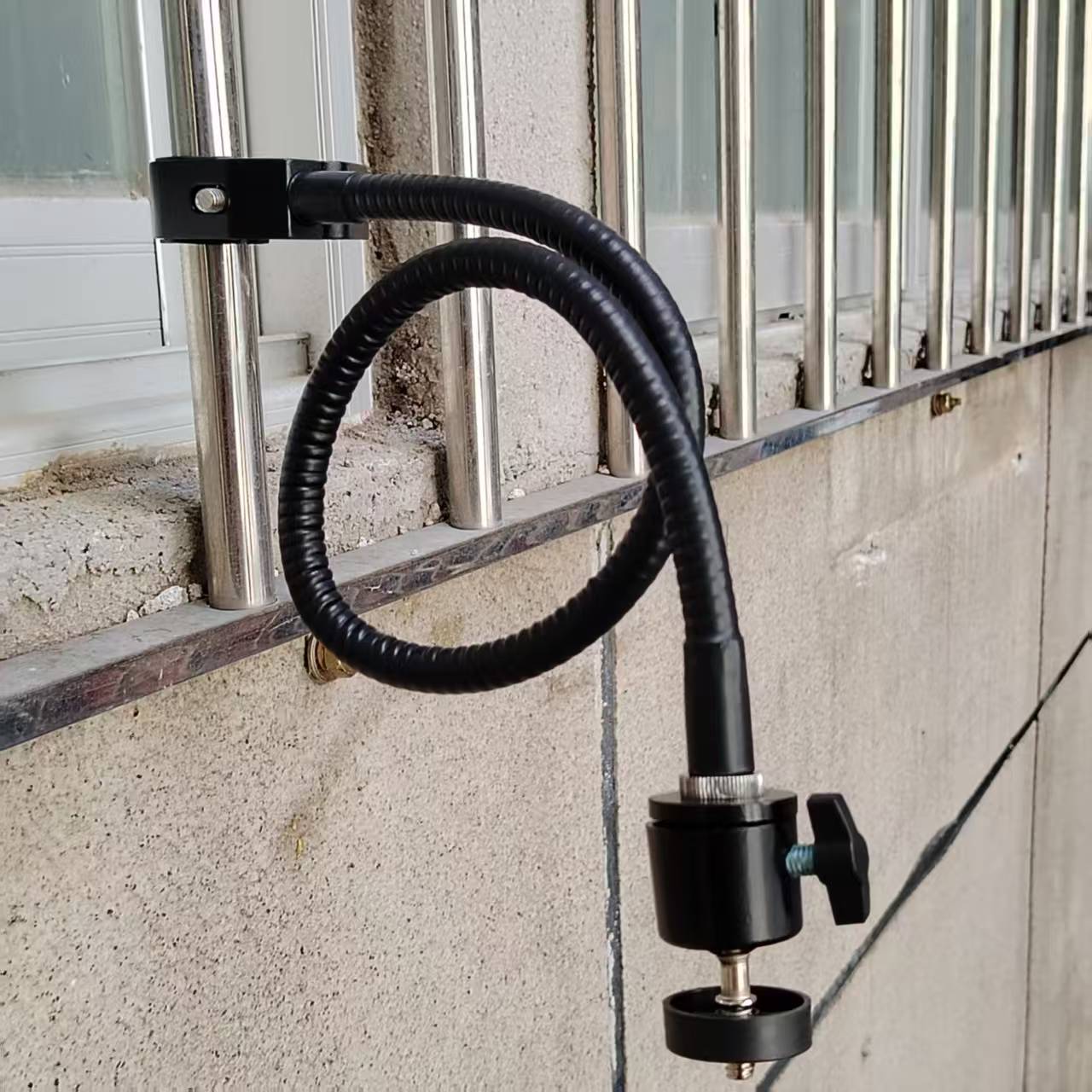 Metal Clamp Bracket for 360 Ca - Photography Videography recension och pris