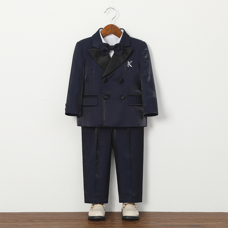 Kids Luxurious Wedding Outfit  - Photography Of The Year 2025 recension och pris