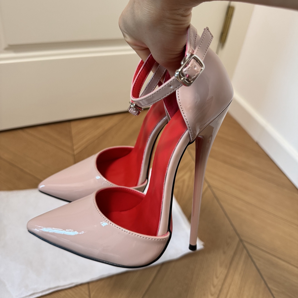 14/16CM Ultra High Heels Woman - Photography Basics recension och pris